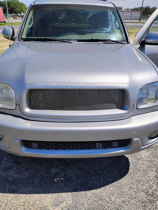 2003 Toyota Sequoia 1st Gen - Image 3 of 12