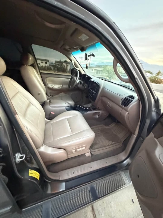 2003 Toyota Sequoia 1st Gen - Image 12 of 14