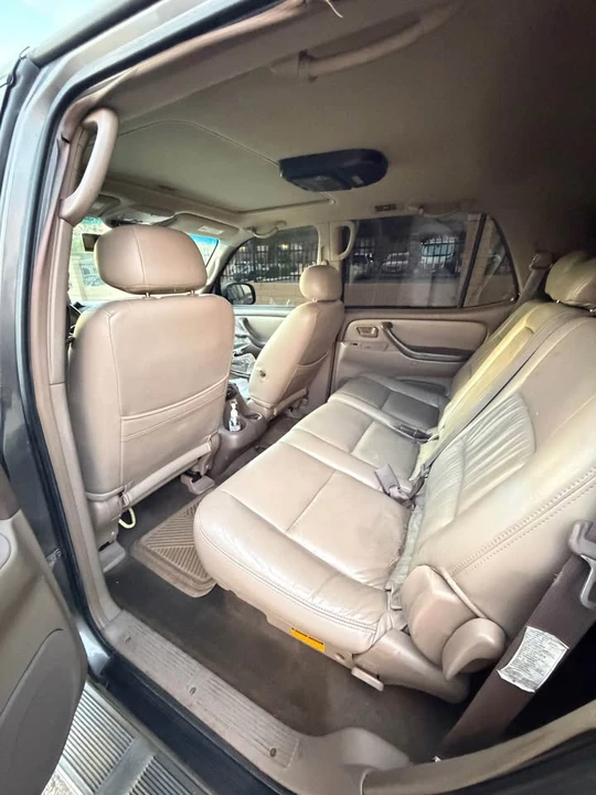 2003 Toyota Sequoia 1st Gen - Image 10 of 14