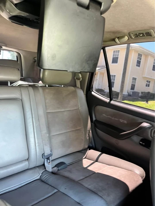 2003 Toyota Sequoia 1st Gen - Image 11 of 20
