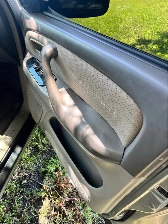 2003 Toyota Sequoia 1st Gen - Image 10 of 20