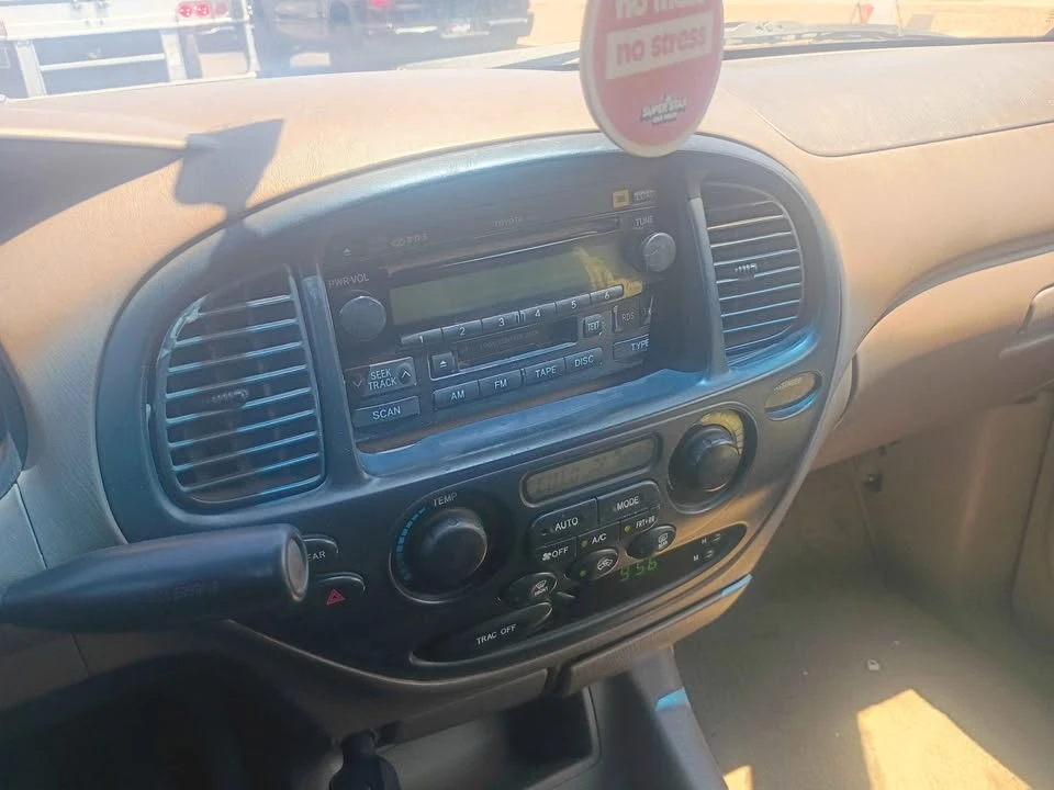 2003 Toyota Sequoia 1st Gen - Image 9 of 11