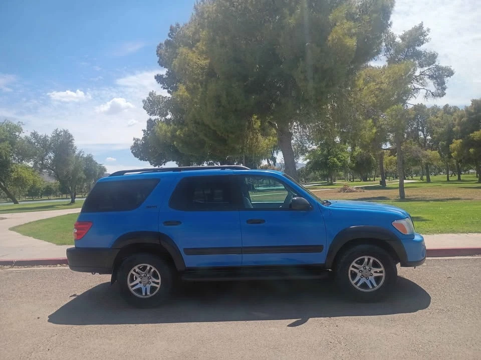 2003 Toyota Sequoia 1st Gen - Image 7 of 11