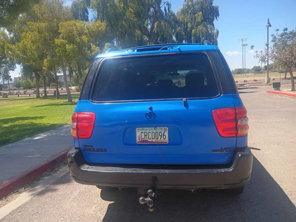 2003 Toyota Sequoia 1st Gen - Image 10 of 11