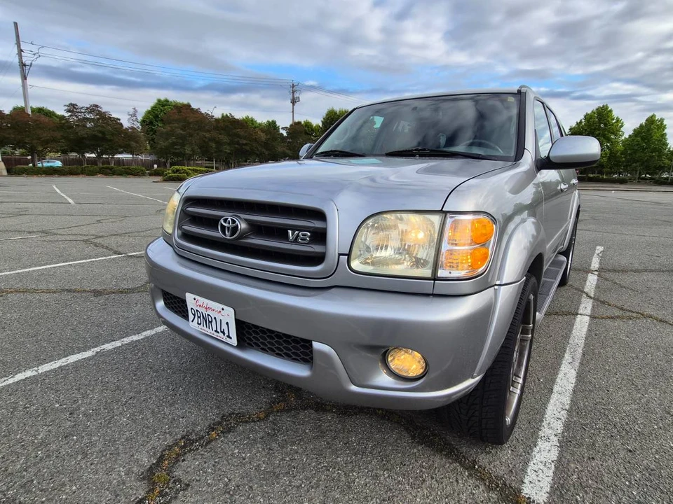 2003 Toyota Sequoia 1st Gen - Image 4 of 19