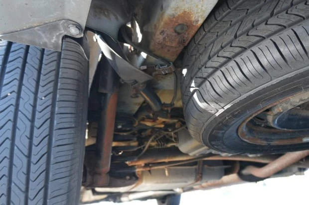 2003 Toyota Sienna 1st Gen - Image 7 of 8