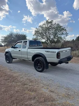 2003 Toyota Tacoma Access Cab TRD Off-Road Pickup 4D 6 ft
