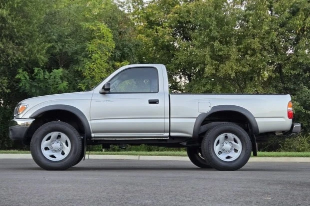 2003 Toyota Tacoma 1st Gen - Image 3 of 7