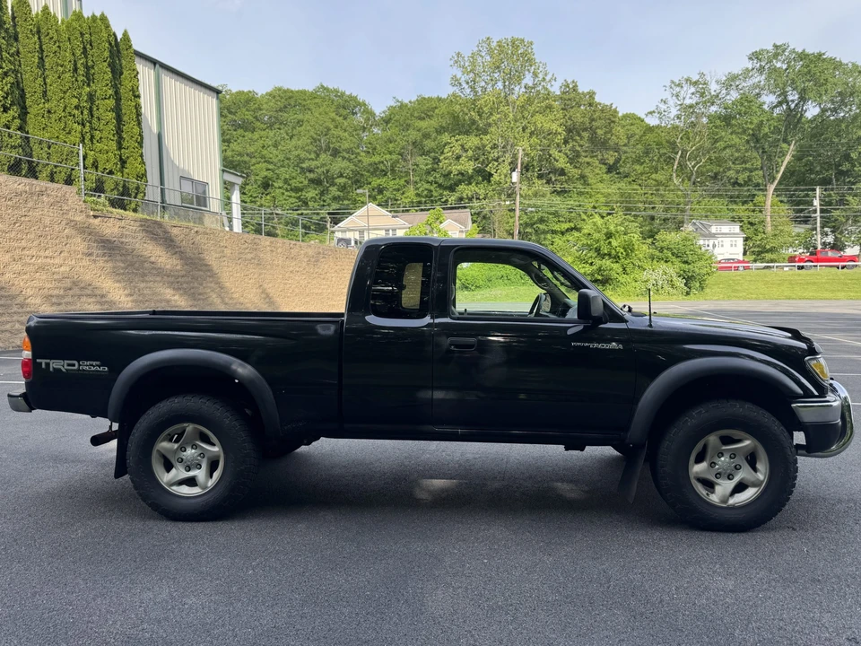 2003 Toyota Tacoma 1st Gen - Image 21 of 31