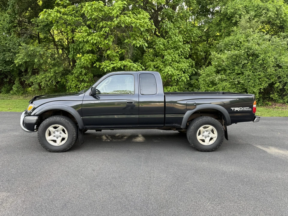2003 Toyota Tacoma 1st Gen - Image 11 of 31