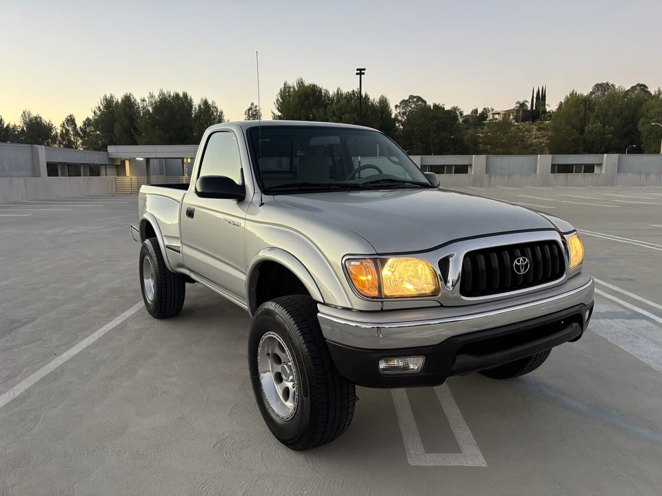 2003 Toyota Tacoma 1st Gen - Image 16 of 31