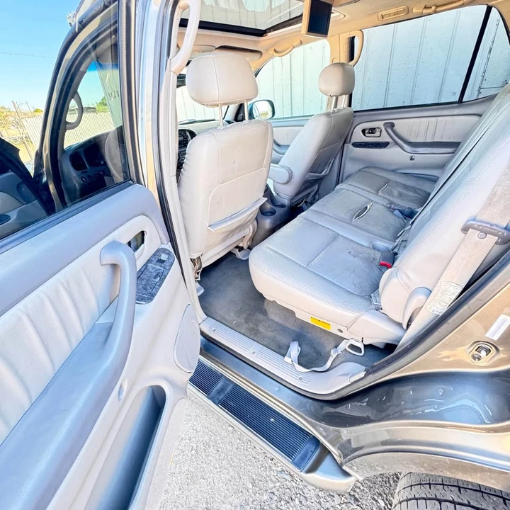 2003 Toyota Sequoia 1st Gen - Image 4 of 7