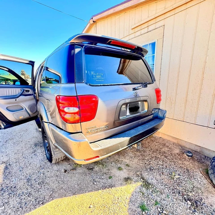 2003 Toyota Sequoia 1st Gen - Image 5 of 7