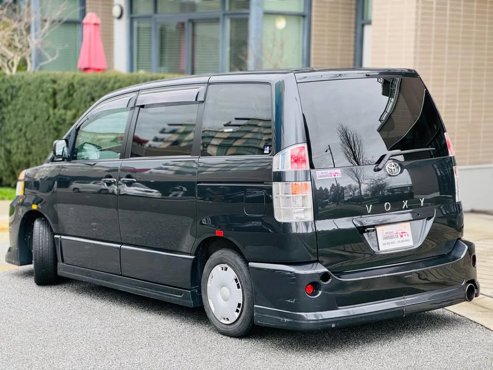 2003 Toyota Previa/Estima - Image 4 of 20