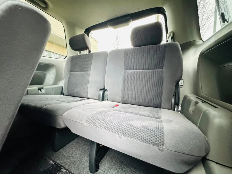 2003 Toyota Previa/Estima - Image 14 of 20