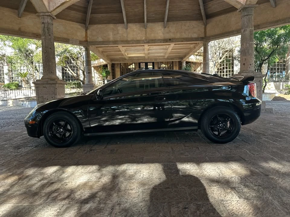 2003 Toyota Celica 7th Gen - Image 9 of 15