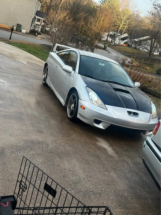 2003 Toyota Celica 7th Gen - Image 2 of 4