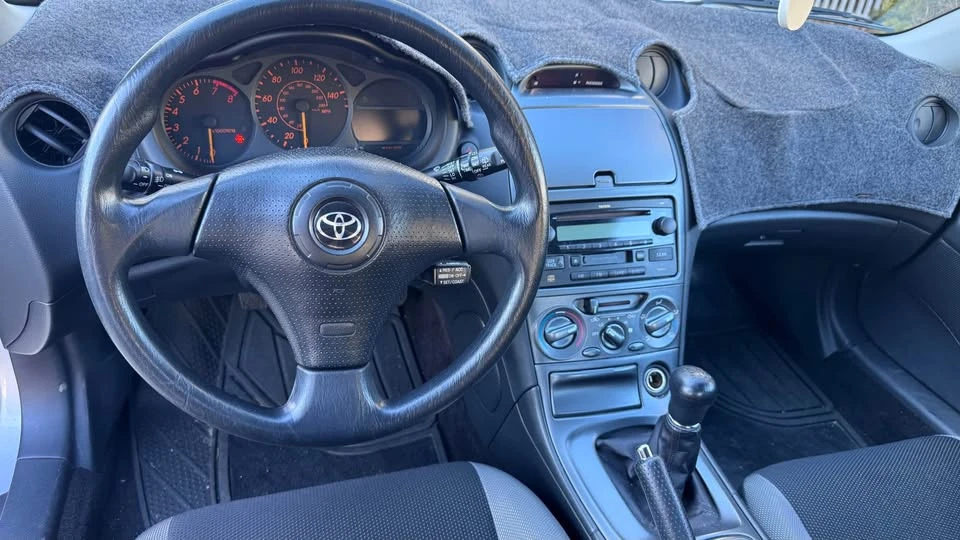 2003 Toyota Celica 7th Gen - Image 9 of 17