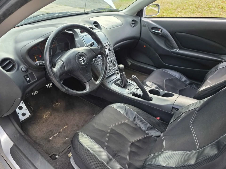 2003 Toyota Celica 7th Gen - Image 9 of 15