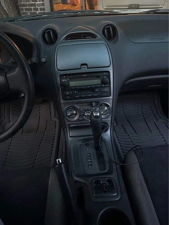 2003 Toyota Celica 7th Gen - Image 10 of 15