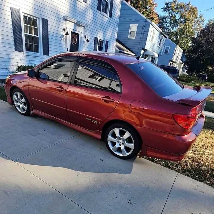 2003 Toyota Corolla 9th Gen - Image 1 of 2