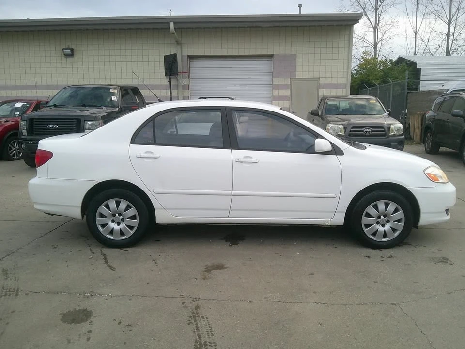 2003 Toyota Corolla 9th Gen - Image 8 of 18