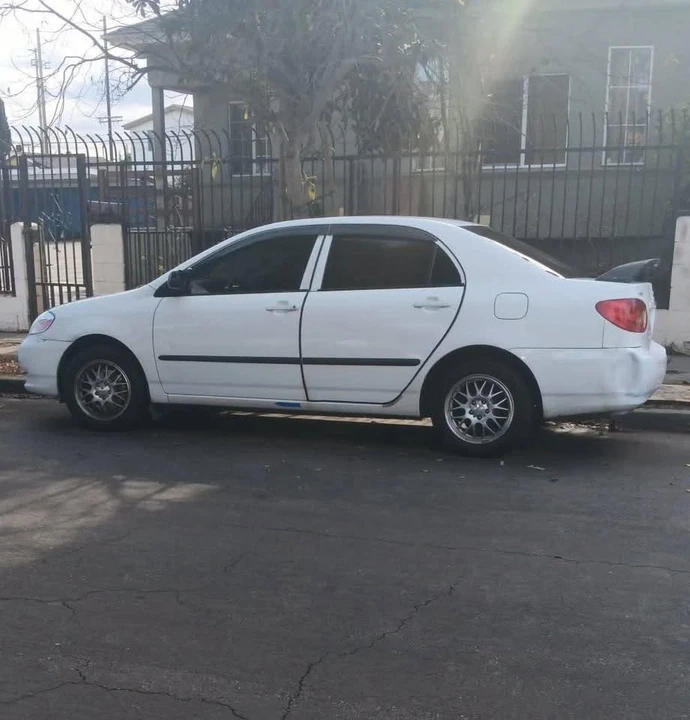 2003 Toyota Corolla 9th Gen - Image 4 of 4