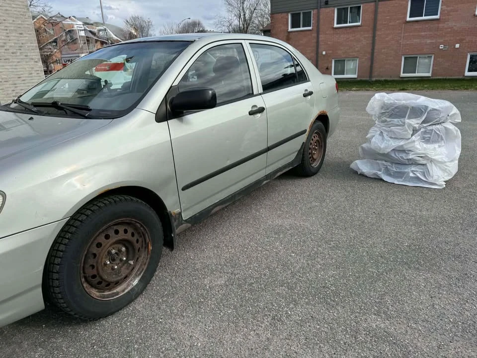 2003 Toyota Corolla 9th Gen - Image 2 of 8