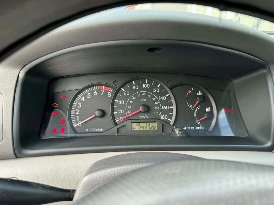 2003 Toyota Corolla 9th Gen - Image 5 of 8