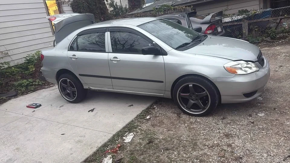 2003 Toyota Corolla 9th Gen - Image 2 of 7