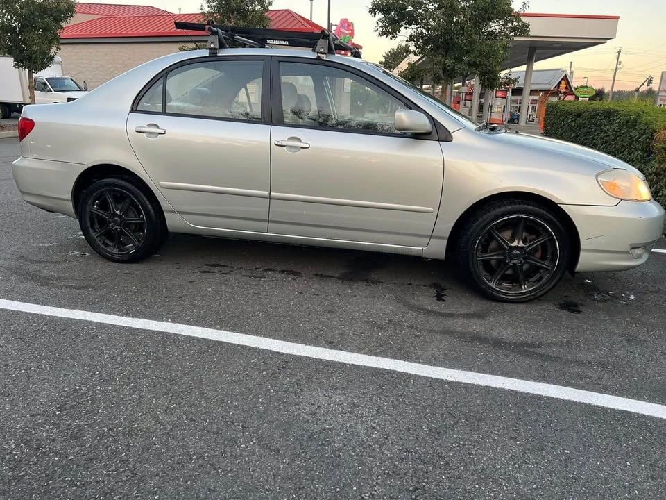 2003 Toyota Corolla 9th Gen - Image 5 of 11