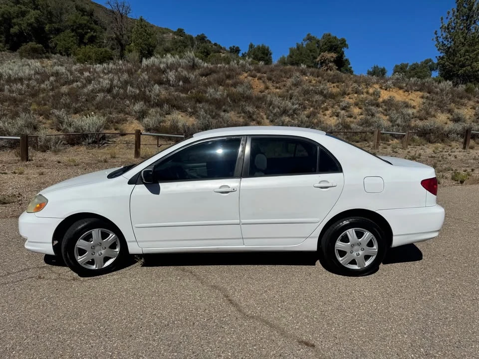 2003 Toyota Corolla 9th Gen - Image 2 of 9