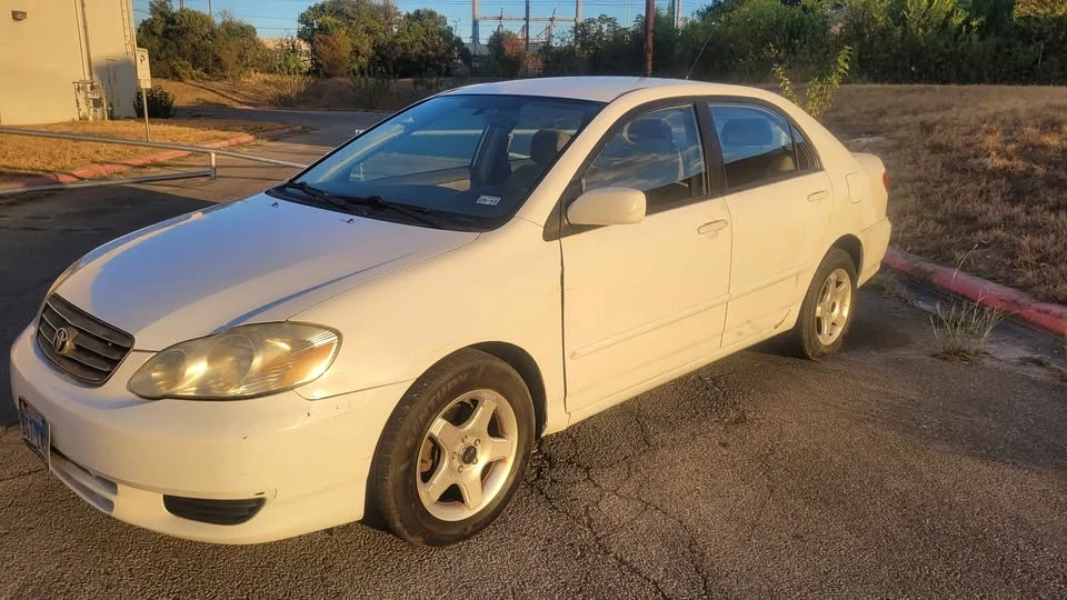 2003 Toyota Corolla 9th Gen - Image 3 of 11
