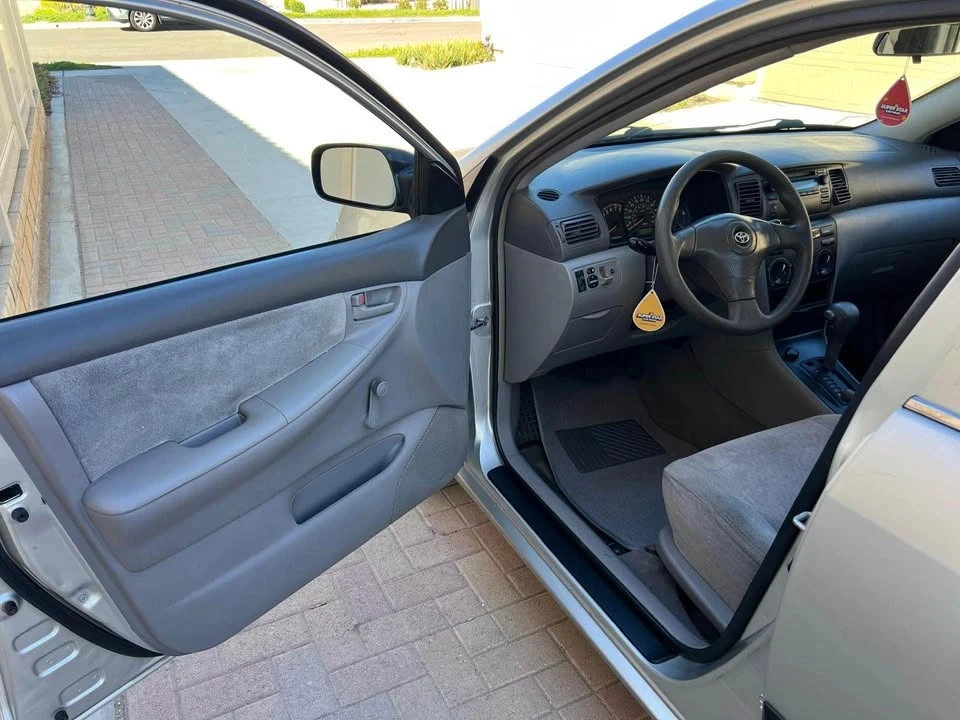 2003 Toyota Corolla 9th Gen - Image 6 of 11