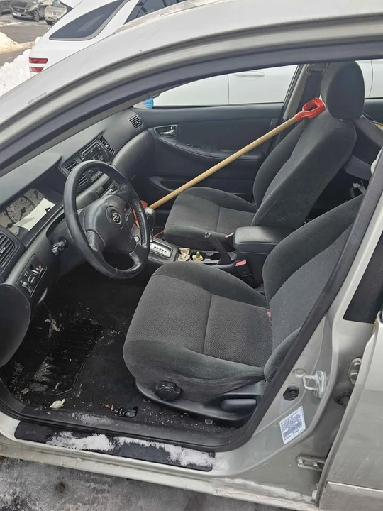 2003 Toyota Corolla 9th Gen - Image 3 of 11