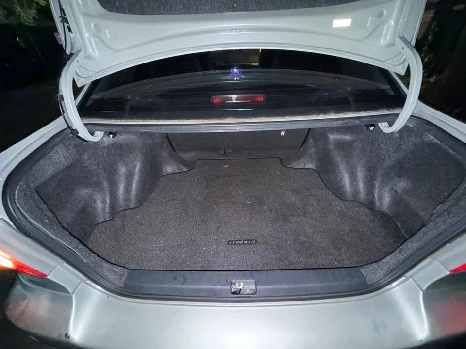 2003 Toyota Corolla 9th Gen - Image 10 of 18