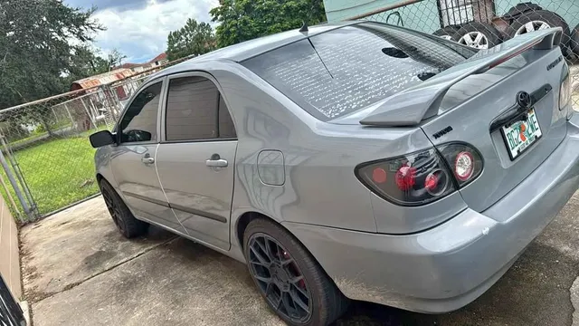 2003 Toyota Corolla Sedan