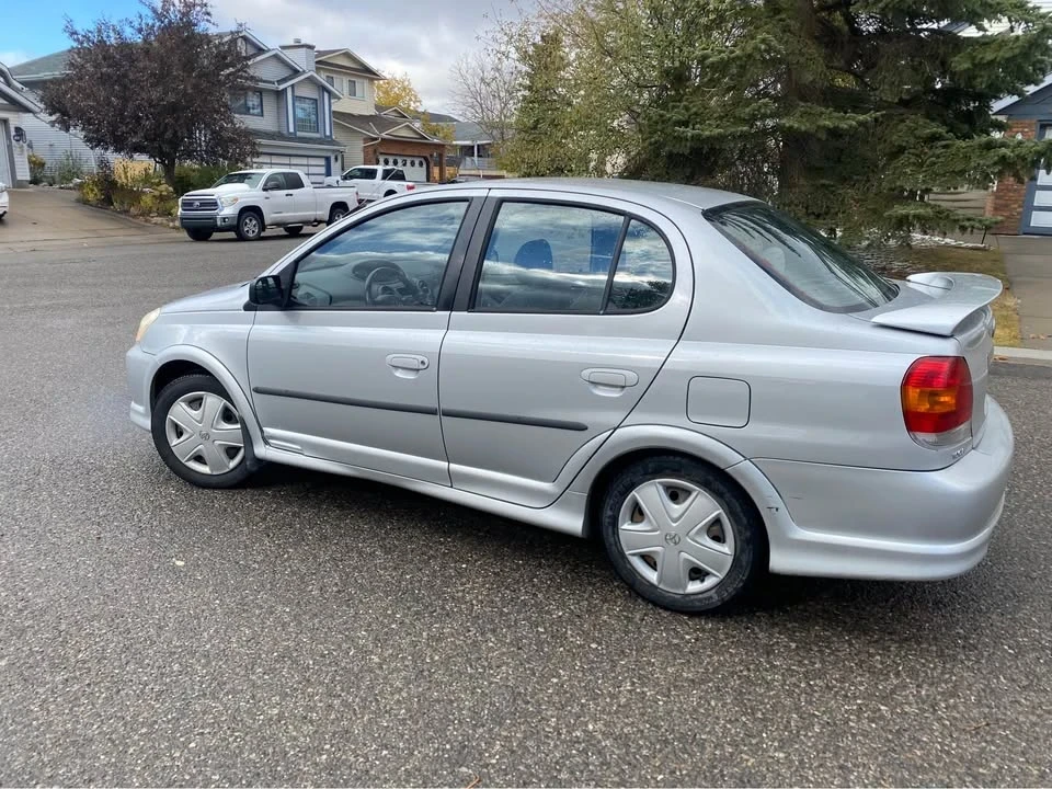 2003 Toyota Echo - Image 5 of 9