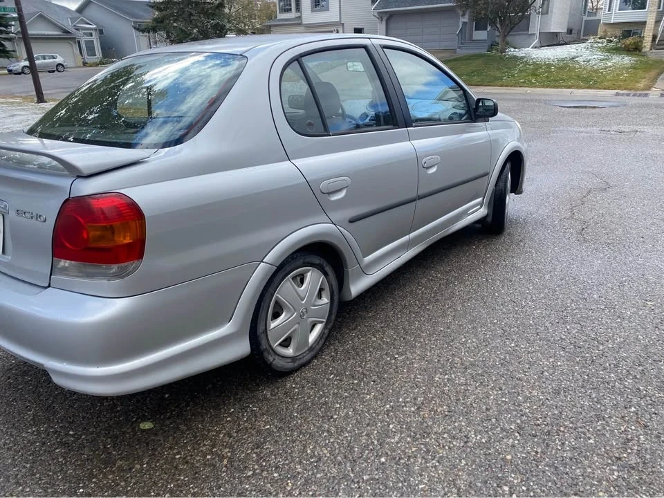 2003 Toyota Echo - Image 6 of 9