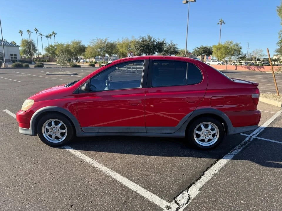 2003 Toyota Echo - Image 8 of 9