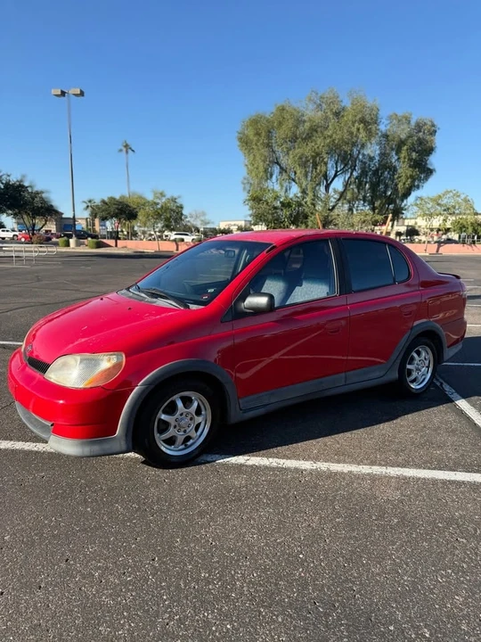 2003 Toyota Echo - Image 2 of 9
