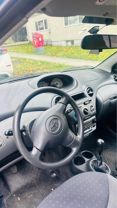 2003 Toyota Echo - Image 5 of 6