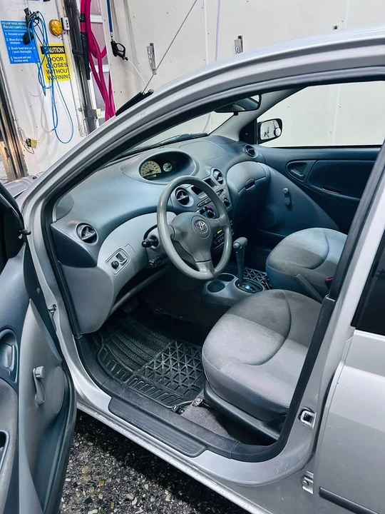 2003 Toyota Echo - Image 8 of 10