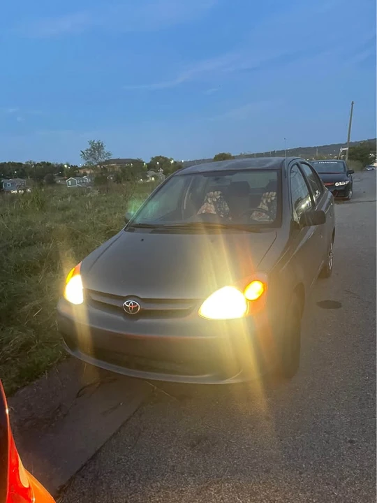 2003 Toyota Echo - Image 3 of 4
