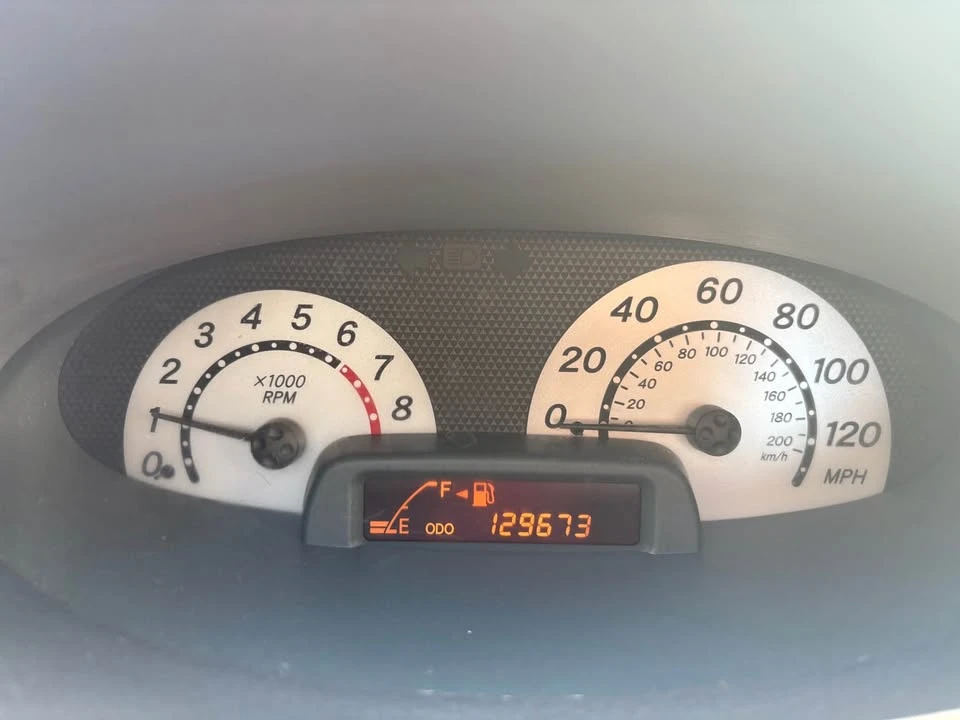 2003 Toyota Echo - Image 10 of 15