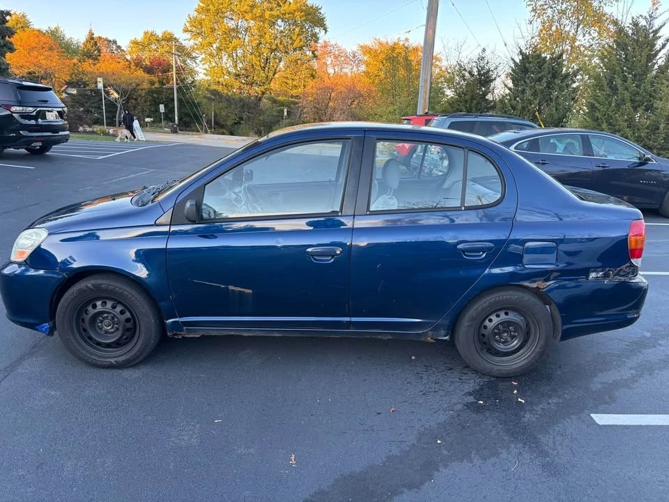 2003 Toyota Echo - Image 4 of 4