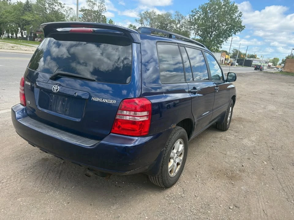 2003 Toyota Highlander - Image 6 of 11