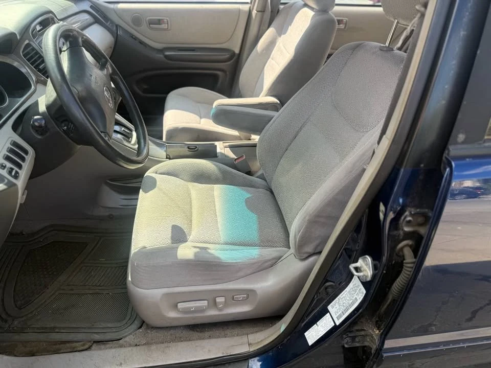 2003 Toyota Highlander - Image 7 of 11
