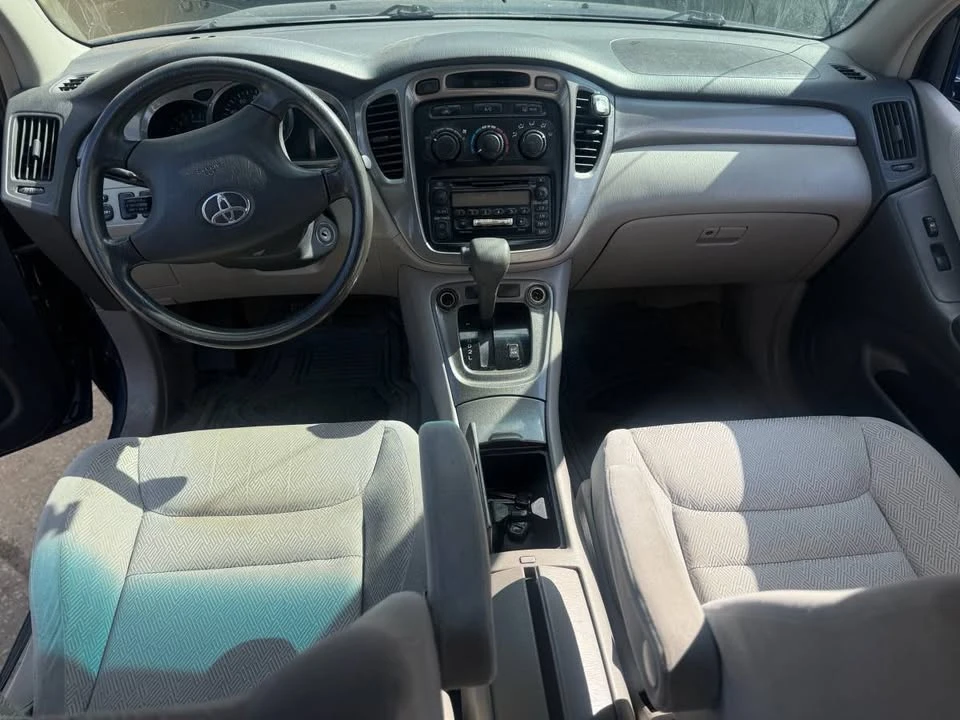 2003 Toyota Highlander - Image 9 of 11