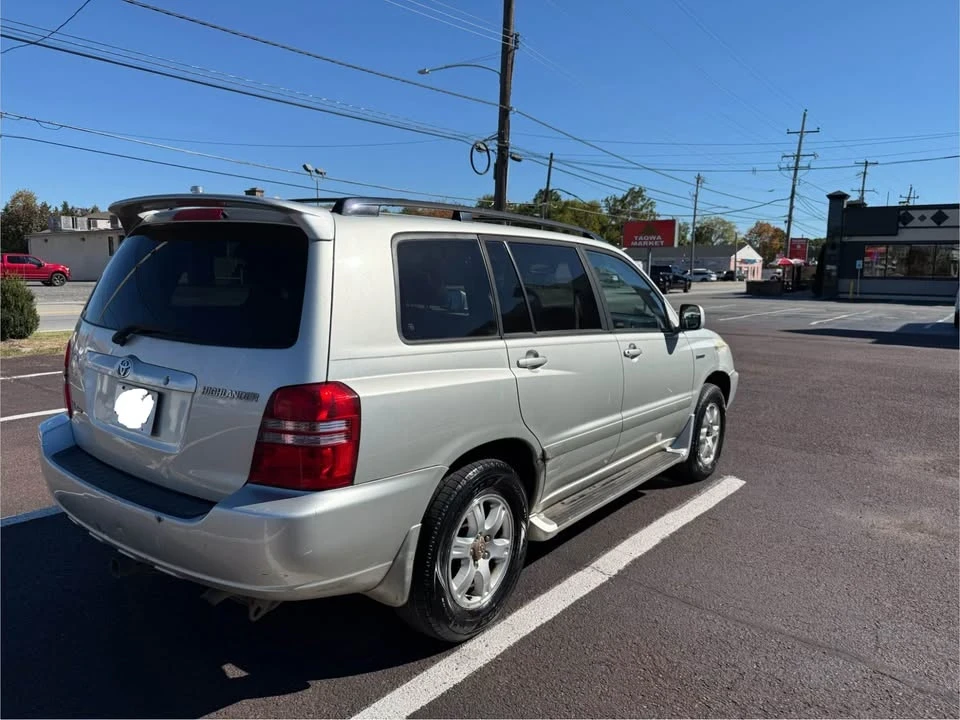 2003 Toyota Highlander - Image 4 of 12
